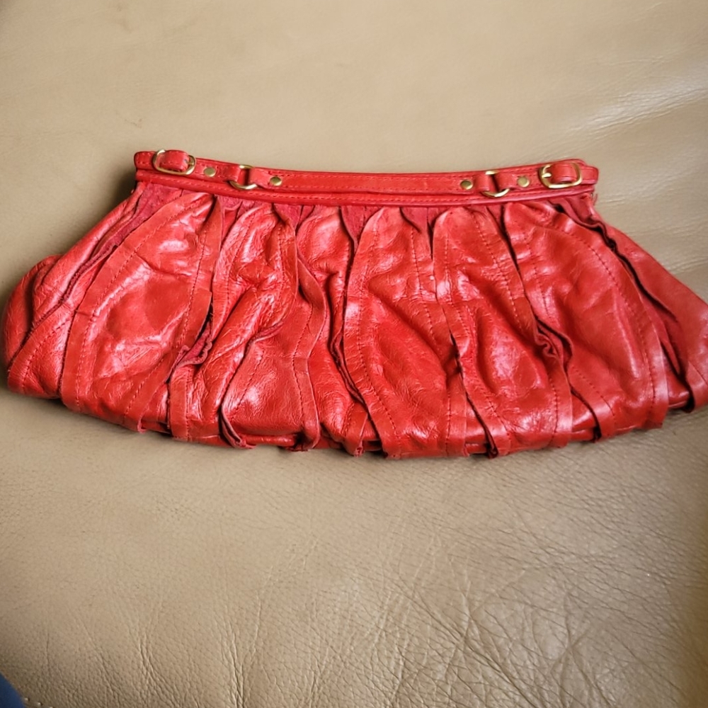 Bebe Clutch
